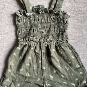 6/$30 )Old Navy Olive Green Kids Overalls with Floral Design